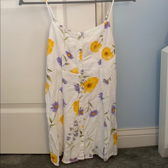Forever 21 Dresses & Skirts - Flower dress